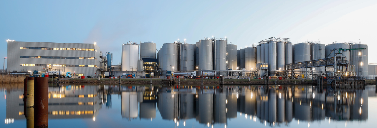 Argent's biodiesel plant in Amsterdam set next to water